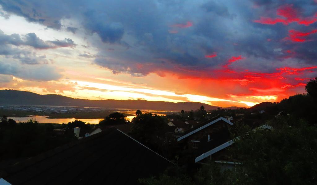 Footprints Of Knysna Apartment Exterior foto